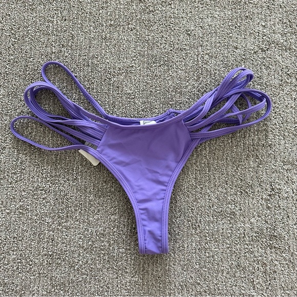 Fabletics Noa Strappy Bikini Bottom Swim Medium - Picture 2 of 4